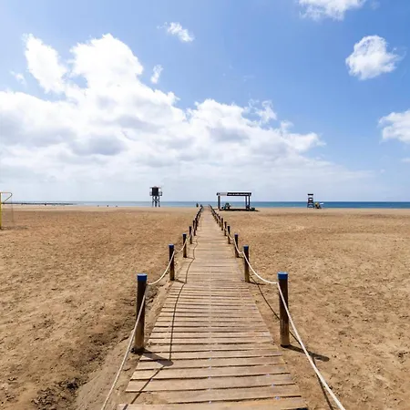 Privadas Cerca De La Playa Y Aeropuerto En Casa Compartida Con Otros Huespedes * بلايا هوندا