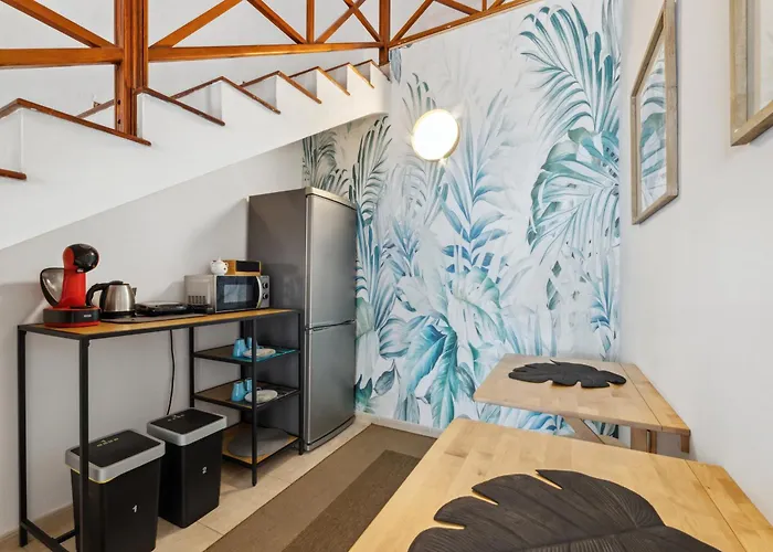 Privadas Cerca De La Playa Y Aeropuerto En Casa Compartida Con Otros Huespedes