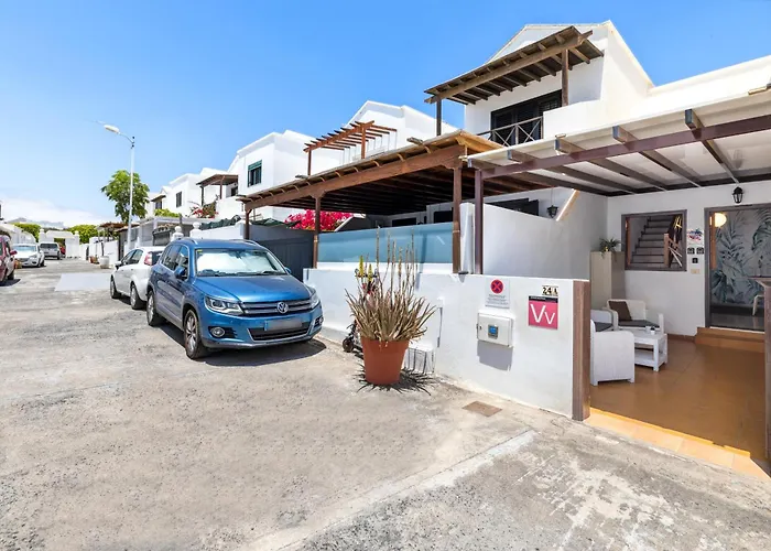 Privadas Cerca De La Playa Y Aeropuerto En Casa Compartida Con Otros Huespedes Feriehus *