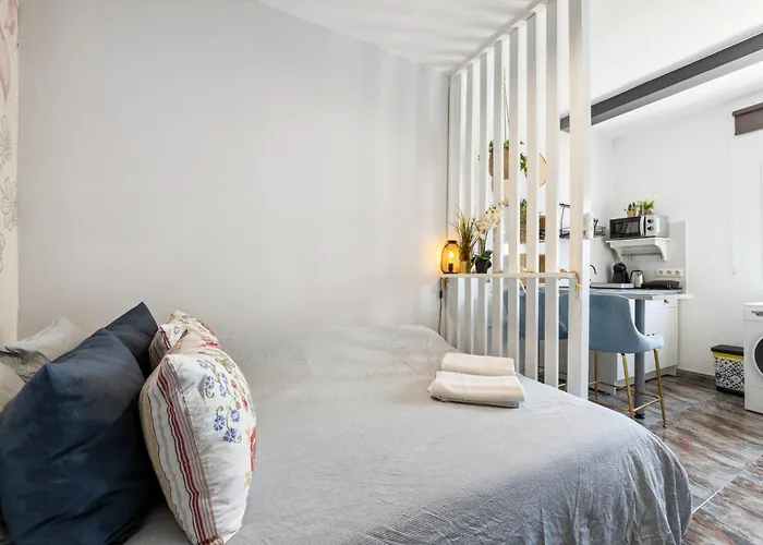 Privadas Cerca De La Playa Y Aeropuerto En Casa Compartida Con Otros Huespedes Vakantiehuis